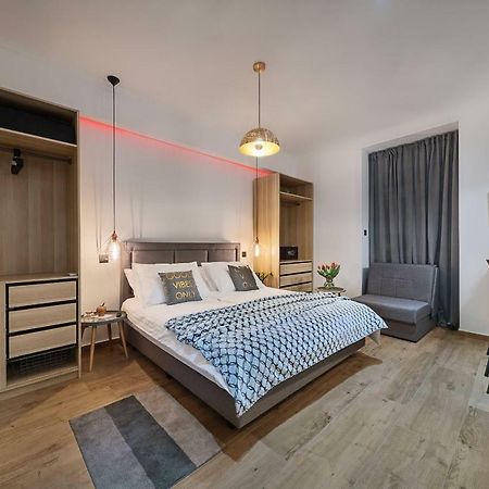 Infinity Centar Zagreb Hotell Exteriör bild